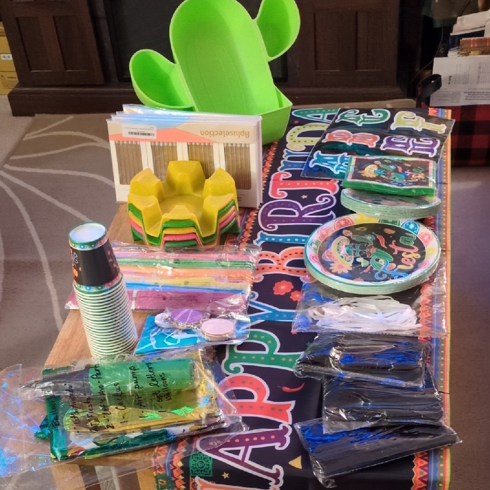 Fiesta Colorful Birthday Party Supplies Set NWT